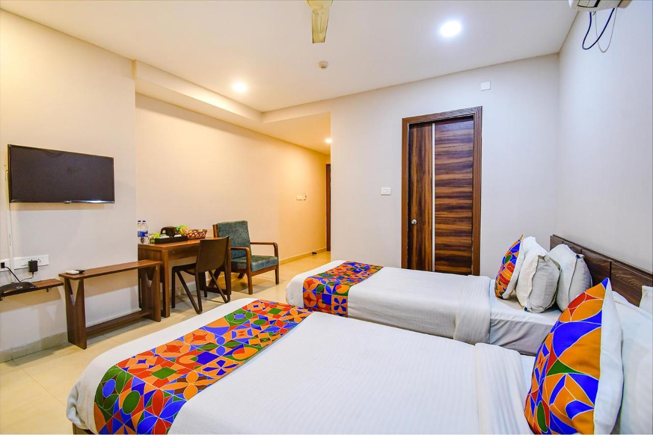 Fabhotel Royal Crystal Bhubaneswar Buitenkant foto