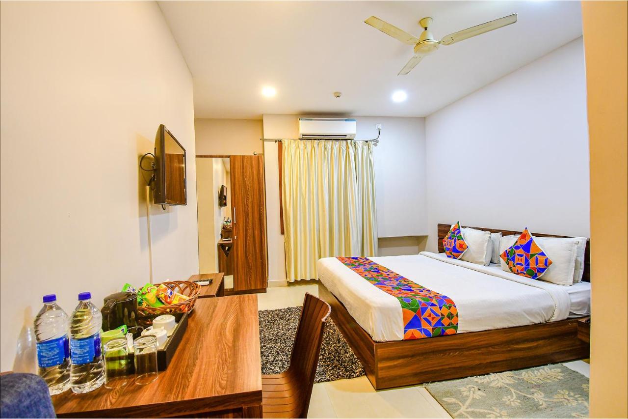 Fabhotel Royal Crystal Bhubaneswar Buitenkant foto